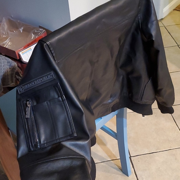 Jacket - Picture 2 of 2